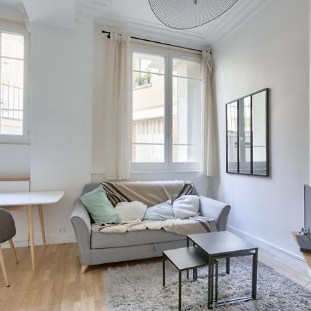 Charming Studio - Paris 18Th District Apartamento Exterior foto